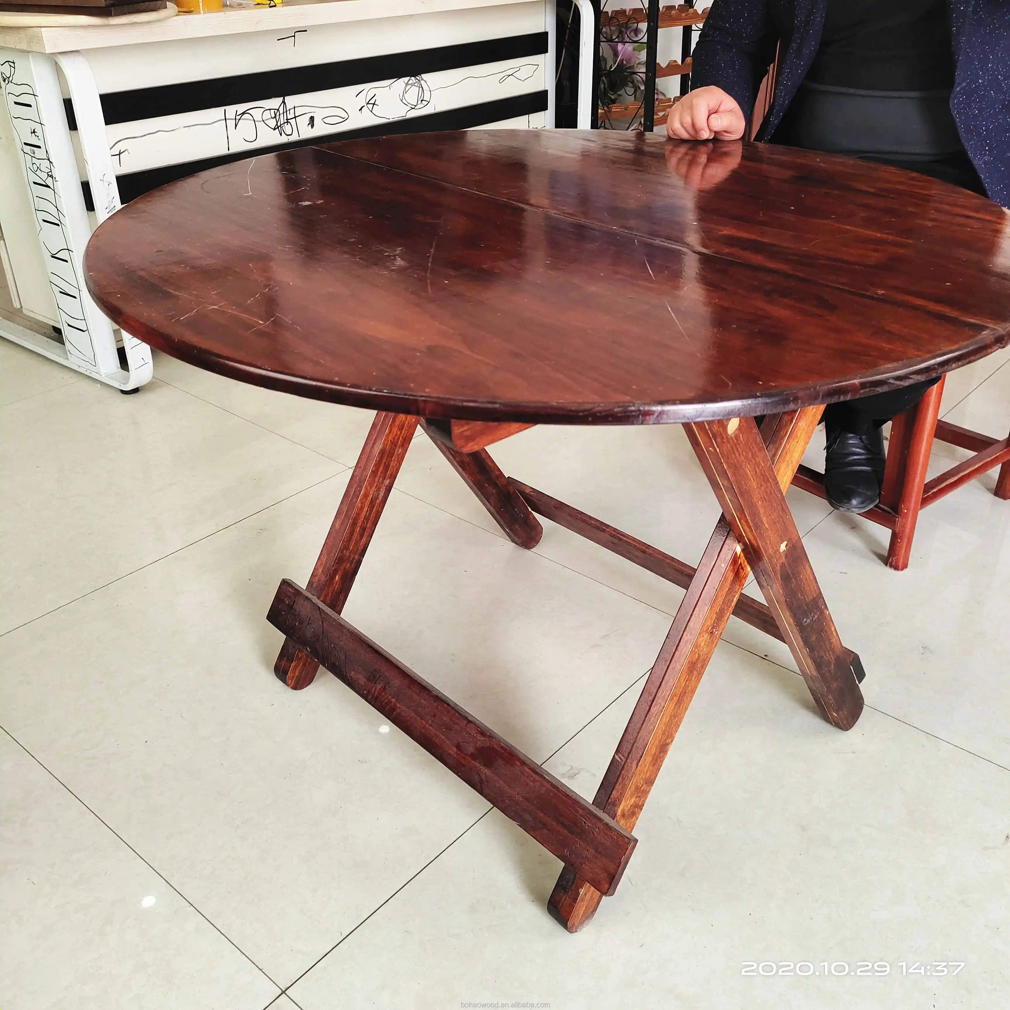 ODM OEM Scandinavian Rustic style recycled pine wooden folding table furniture for dinning /coffee/farms/bars/restaurant