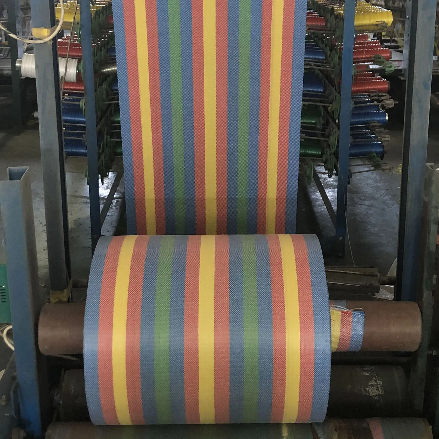  Colorful Stripes Polypropylene Woven Fabric Rolls / Hot Sale PP Raffia In Coils Export To Peru