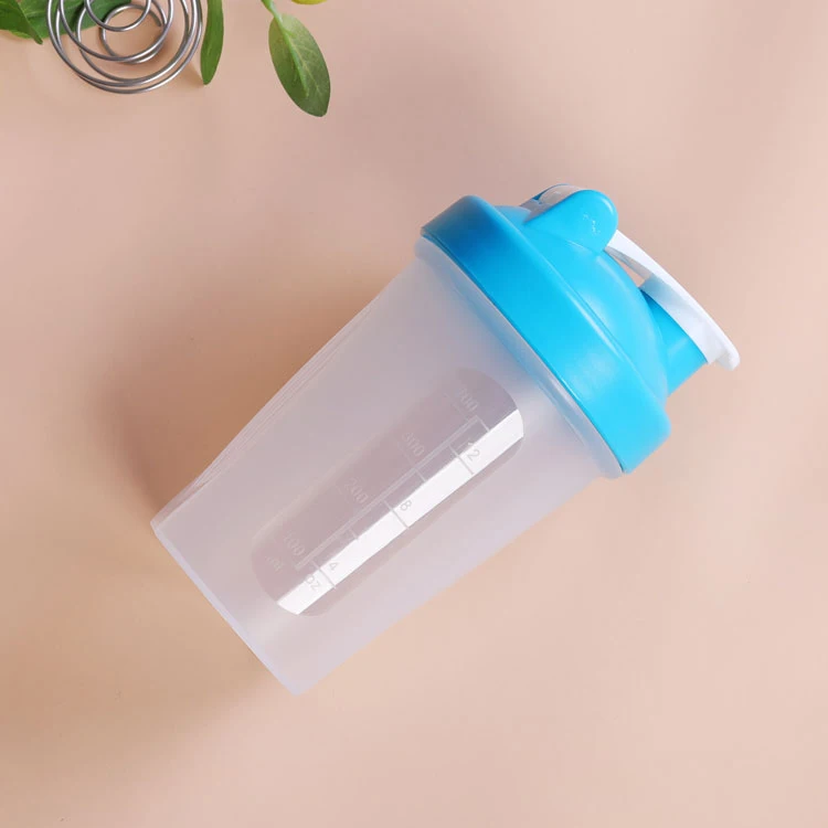 Wholesale 400ml High Quality BPA Free mini Protein Shakes cup with stainless steel wire whisk shaker ball