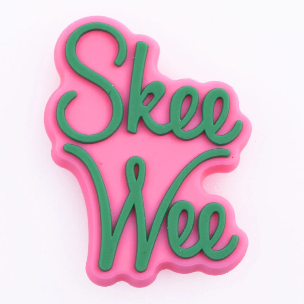 2024 New Material  carton clog charm beach animal dog cat Carton pvc rubber new kids pins Snack Shoe Charms