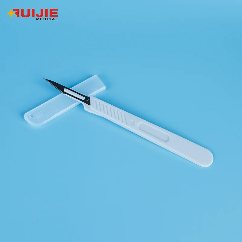 Hot Sale Carbon Steel Material Disposable Sterile Surgical Knife