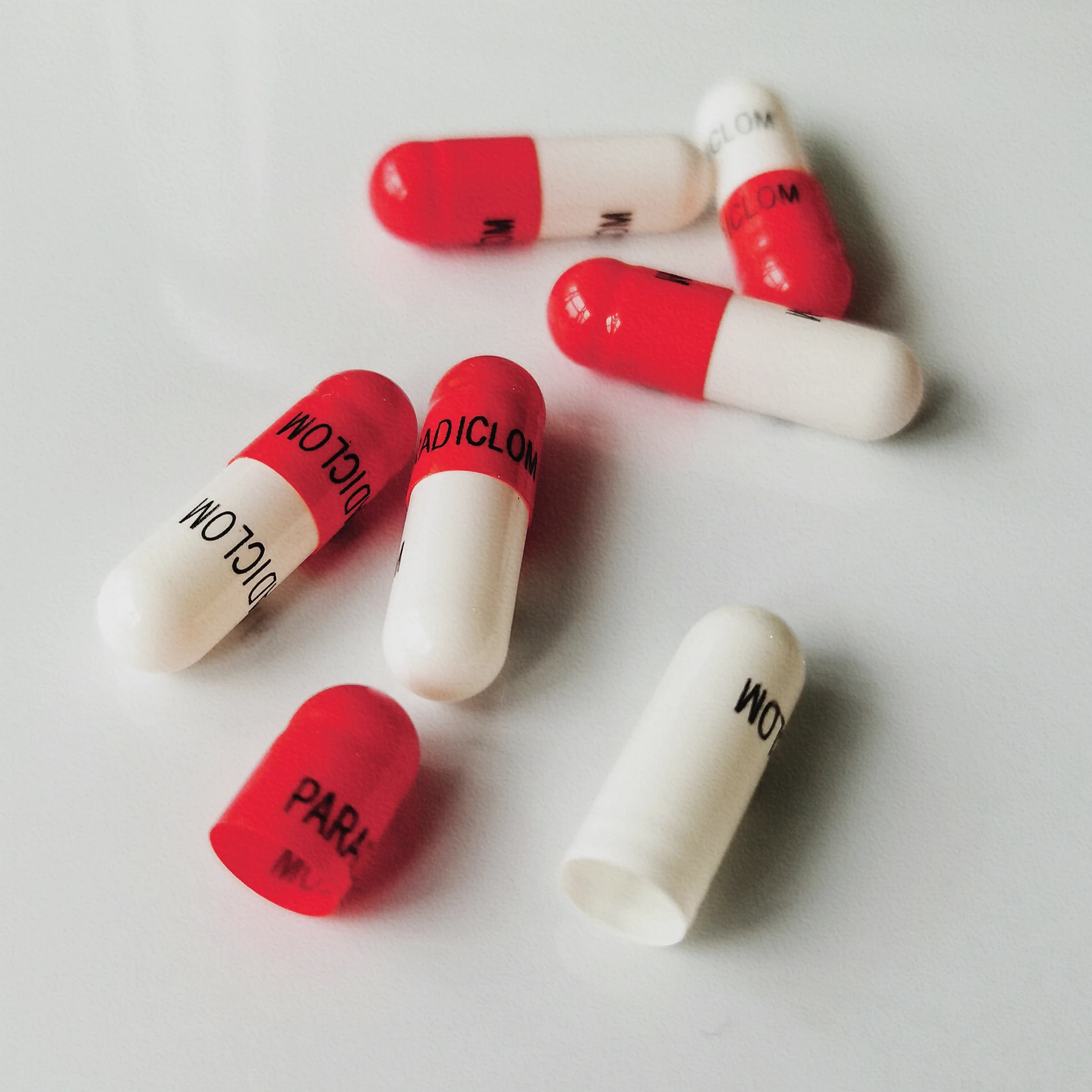 KXT Customized Different Colors printing Gelatin Hard Empty Capsules for Drugs