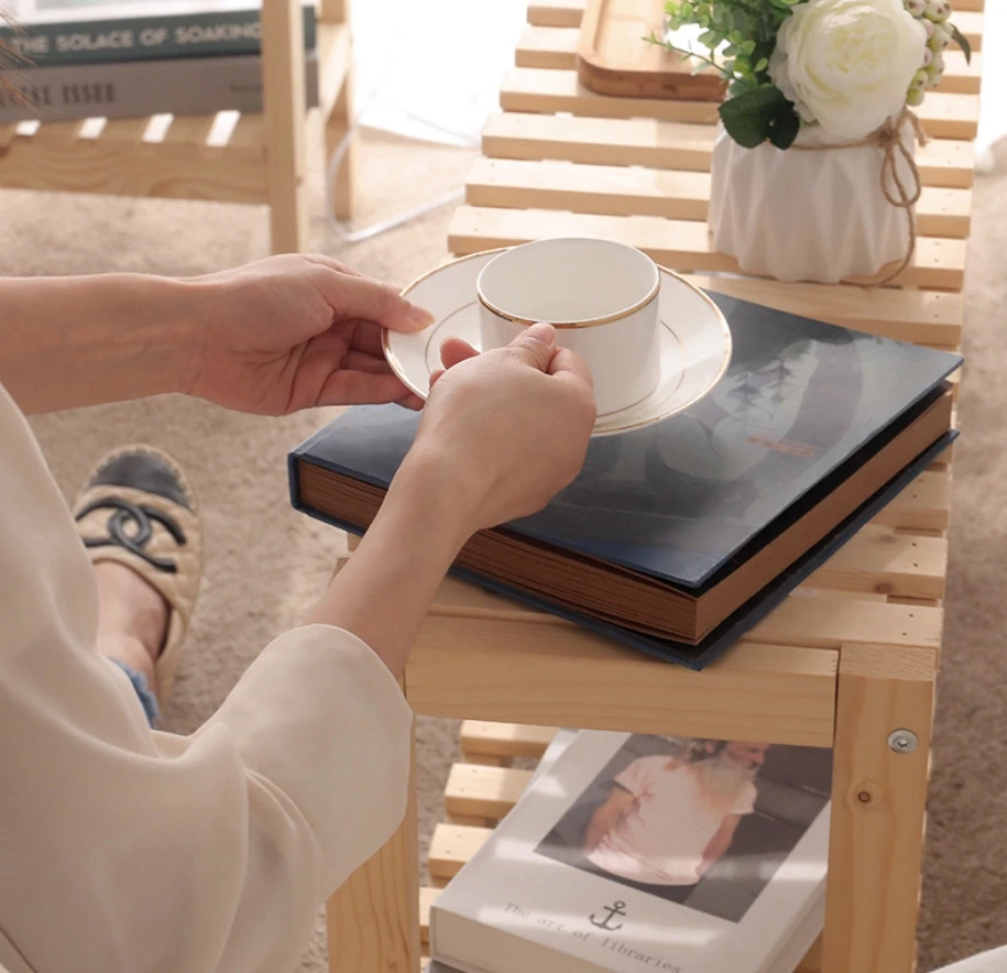 Floor-to-ceiling rack for bed and breakfast wind bay windows home storage rack