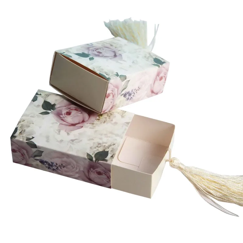 Cheap Wedding Favours Candy Box Carriage White Cardboard Party Gift Chocolate Packaging Box
