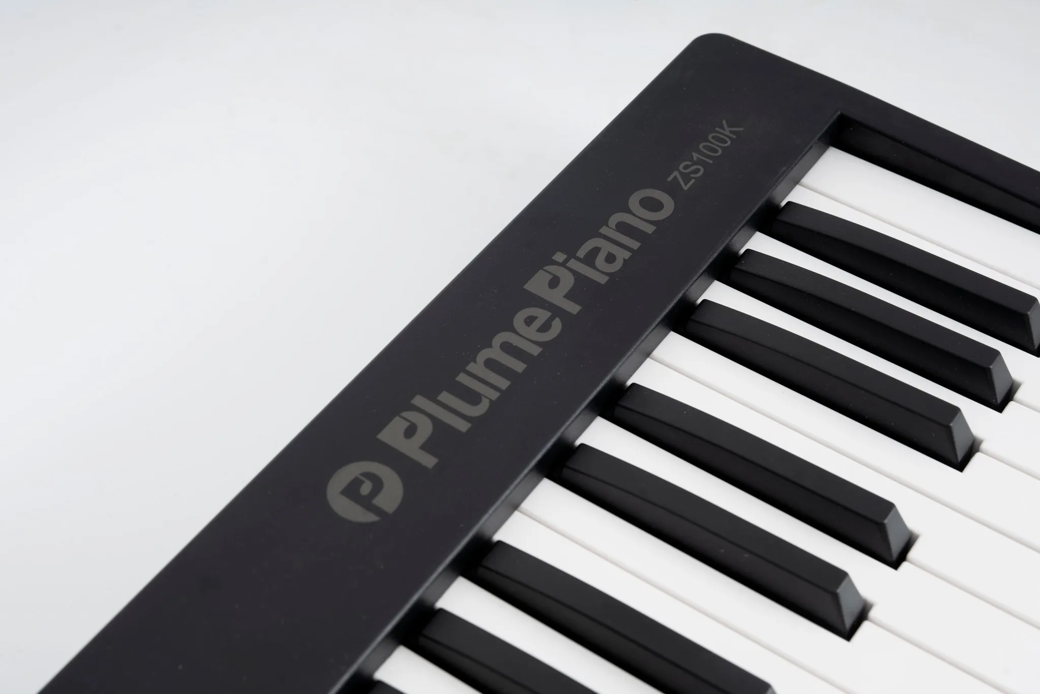 88 Keys Portable Electronic Digital Piano Dual-Speaker Folding Electric with Italy Wholesale Retail Option