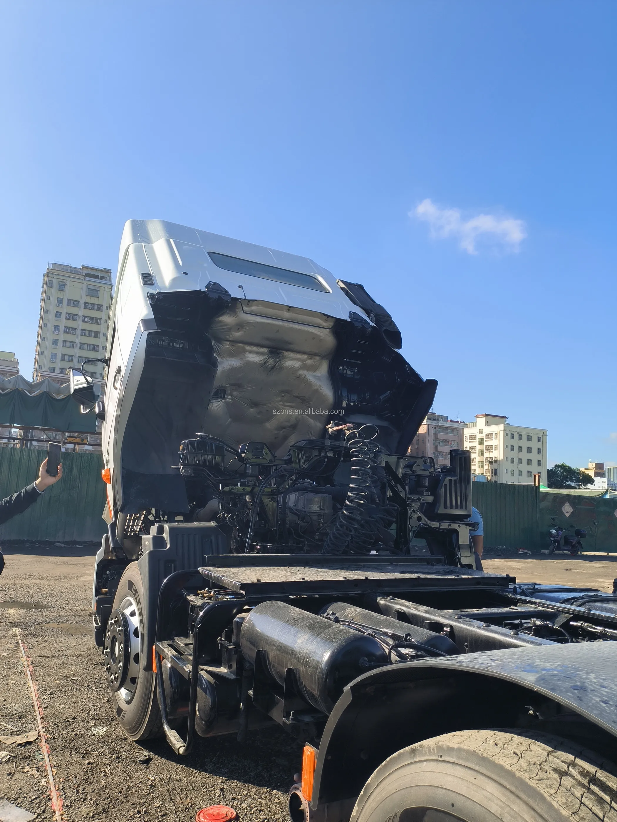 Good Condition 6X4 HINO 700 Semi Trailer HINO 700 Tractor Truck For Sale