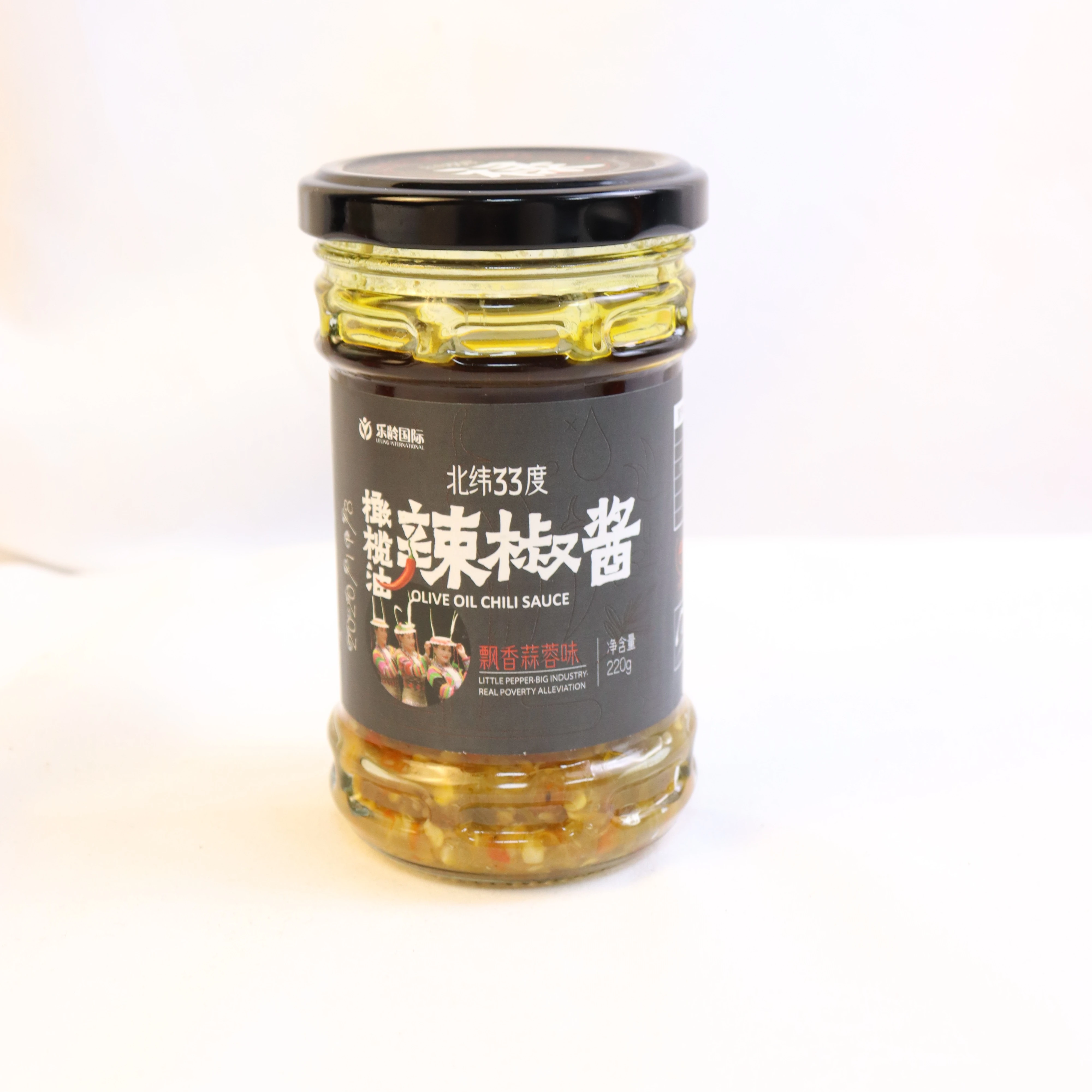 220g chili garlic sauce  Glass Bottles Salty Chili Garlic Sauce factory supply