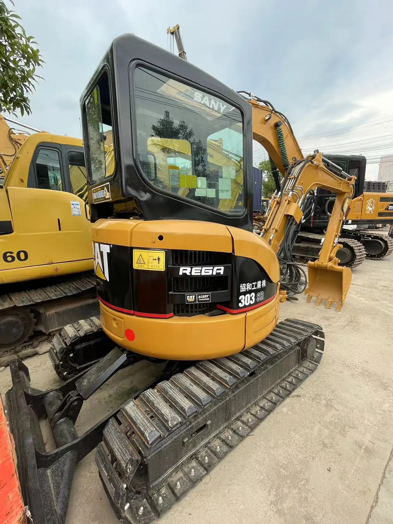 Used second hand excavator earth-moving machinery cat 303.5e ofsale