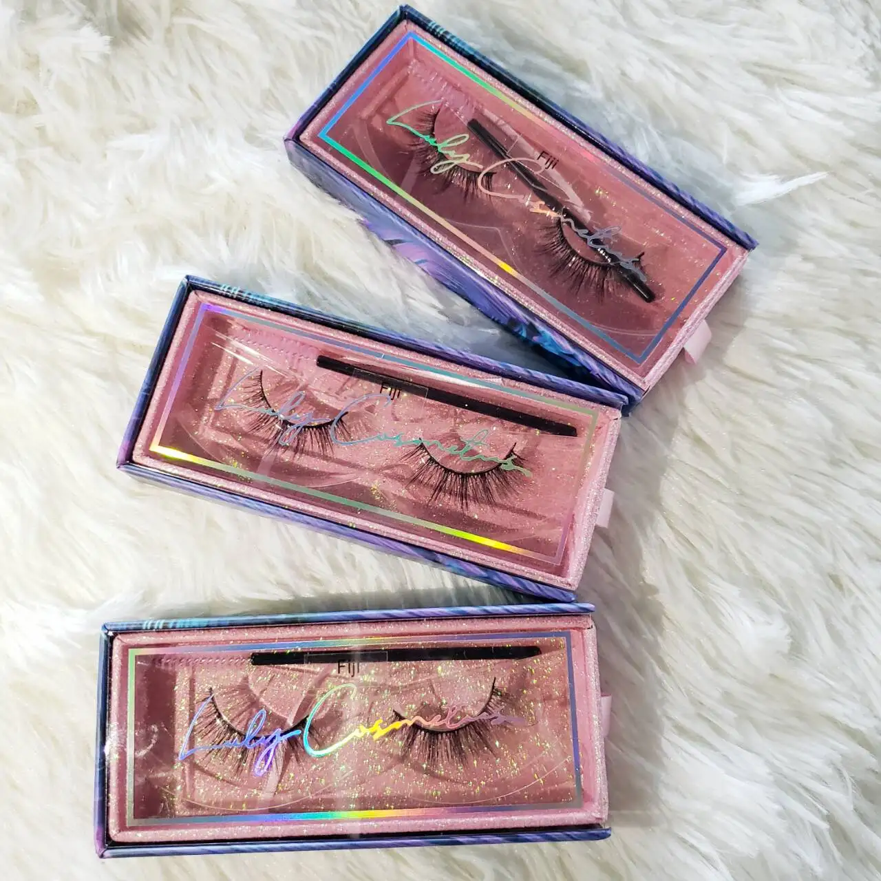 
mink eyelashes wholesale 3d mink fur lashes private label eyelash vendor customized packaging box 