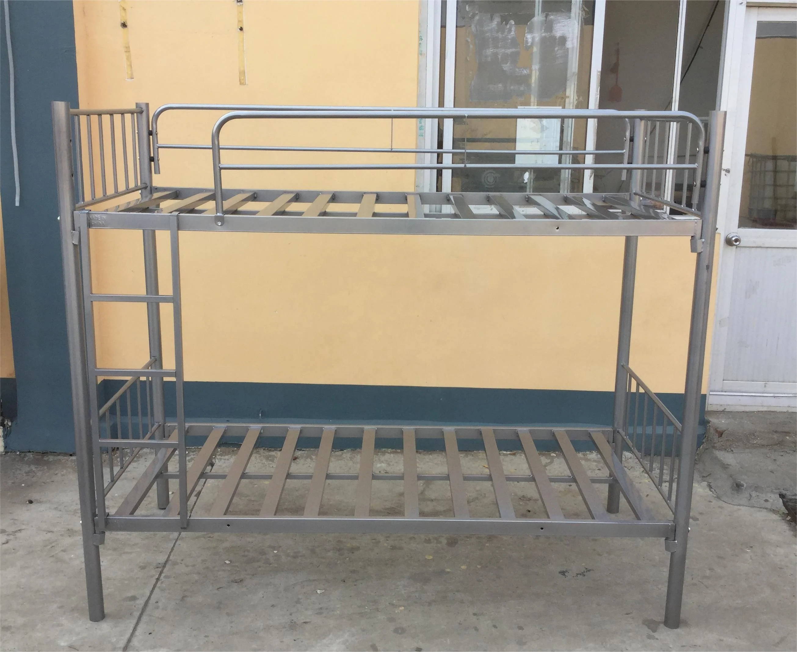 Besteel Cheap Price Double Deck Bed for Adults Heavy Duty Metal Steel Bunk Bed Double Twin Bed