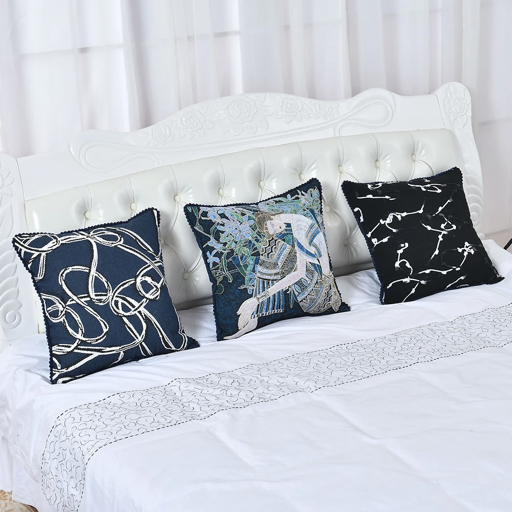 Cotton Throw Pillow Cover Wholesale Custom Made Sublimation Digital Printed Plain Eco-friendly Throw Pillow