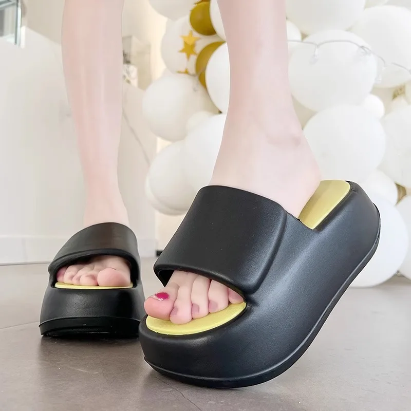 Summer Home Thick-soled Slippers Female Couple Bathroom Bathing Thick Soft Bottom Outer Wear Sandals And Slippers Men