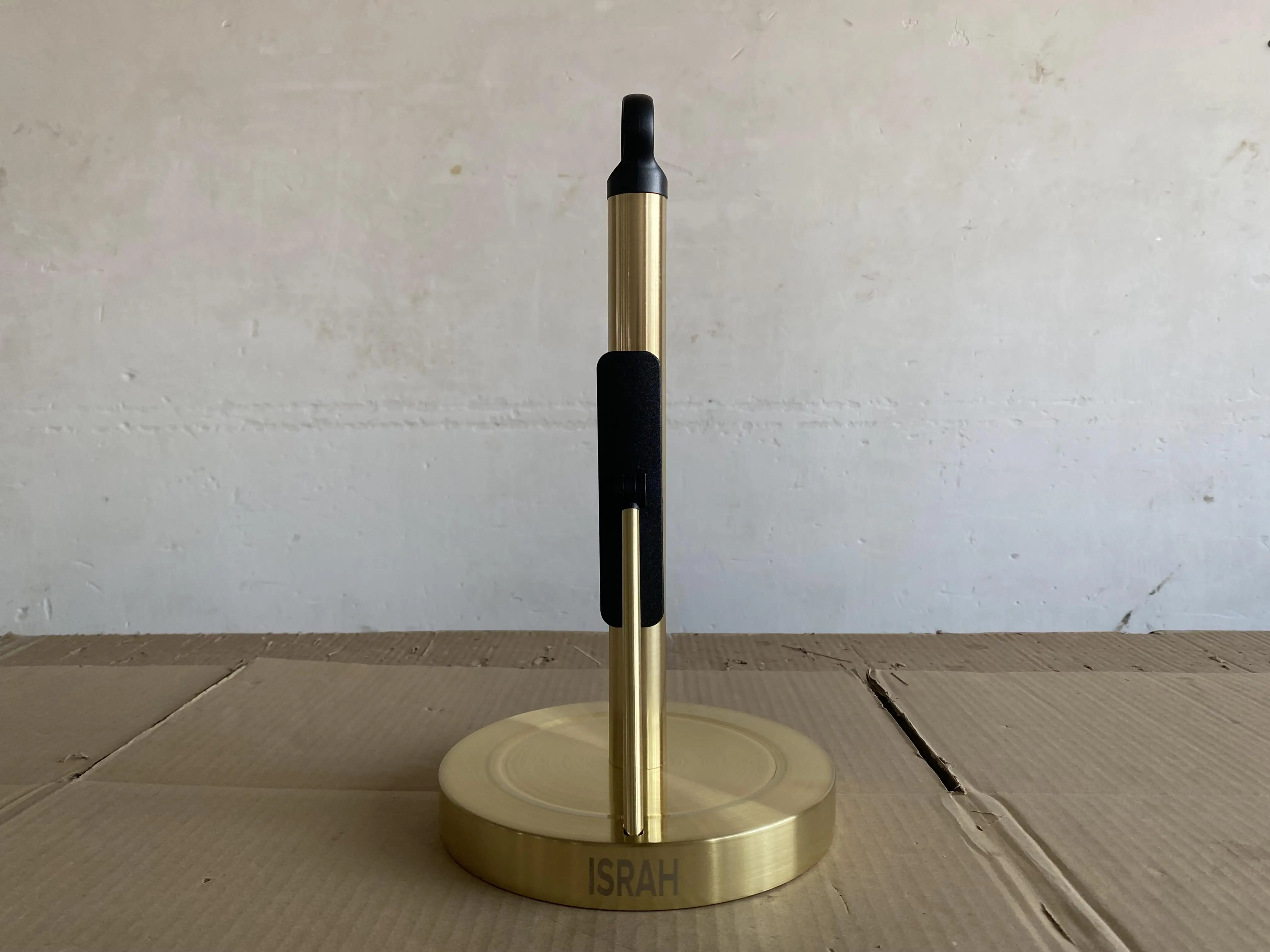 Mental Gold high quality hot selling paper towel holder for bathroom kitchen living room With mounting tool and specification