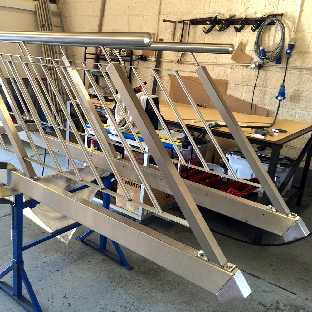 OEM customized large outdoor waterproof stainless steel bracket shell products sheet metal fabrication manufacturing services