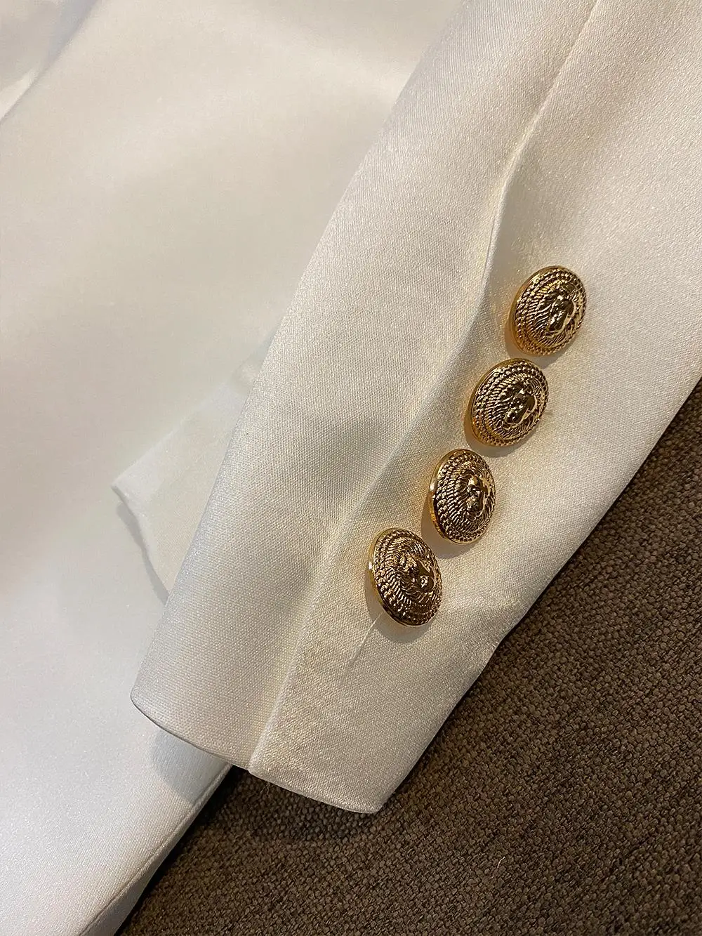 Elegant Satin Cloth Double-breasted Long Sleeve Shawl Collar Office Lady High Quality Blazer