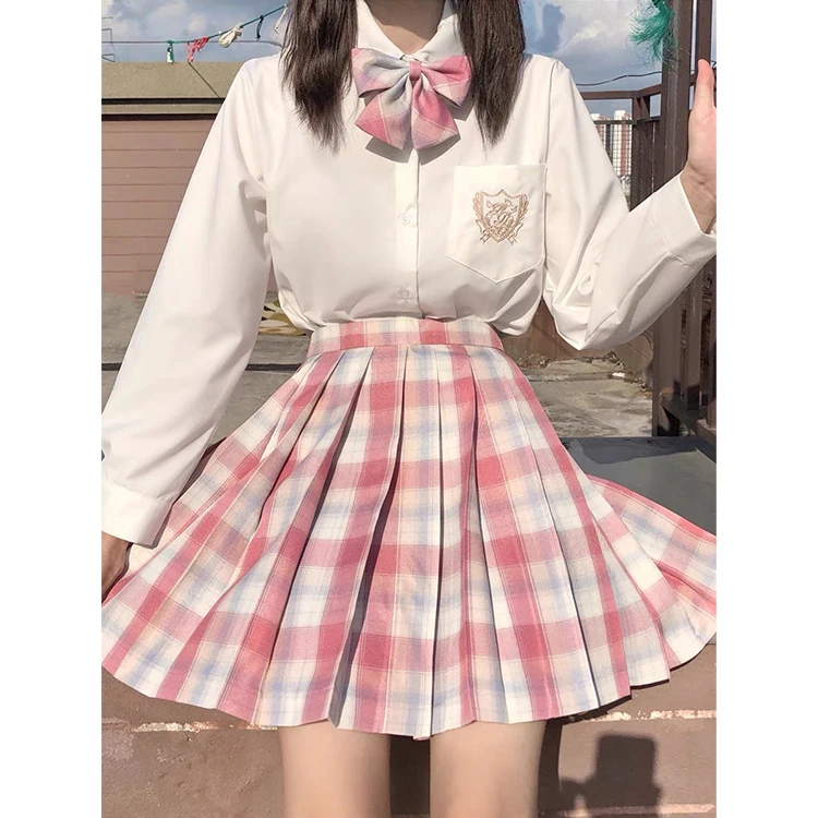 Spot cheap Christmas clothing fabrics Advantage 100% polyester yarn dyed plaid prom apparel fabric