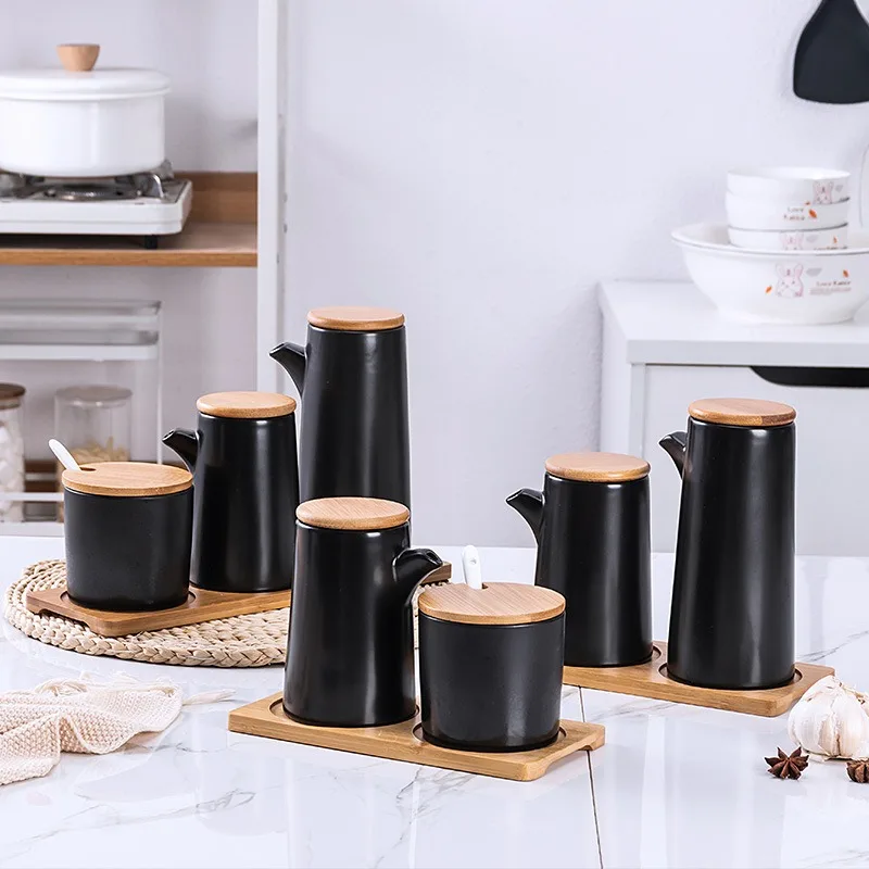 MSH Laser Engraved Logo Nordic Minimalist Style Porcelain Oil Pot With Lid