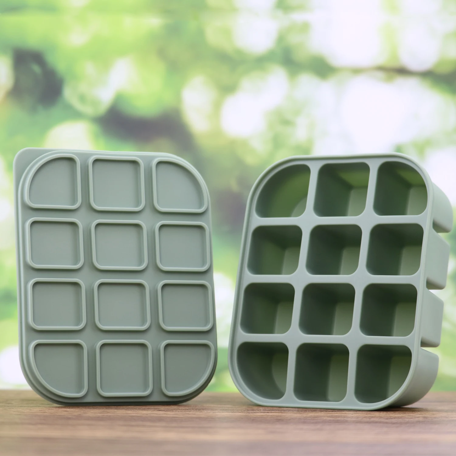 Freezer Staroages Silicone Ice Tray Container Leak Resistant with Lids for Baby, Toddler Food Fruit Vegetable Purees