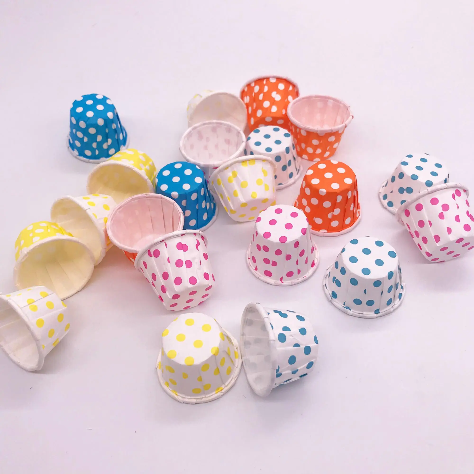 2018 paper sauce cup paper baking cup roll mouth cup