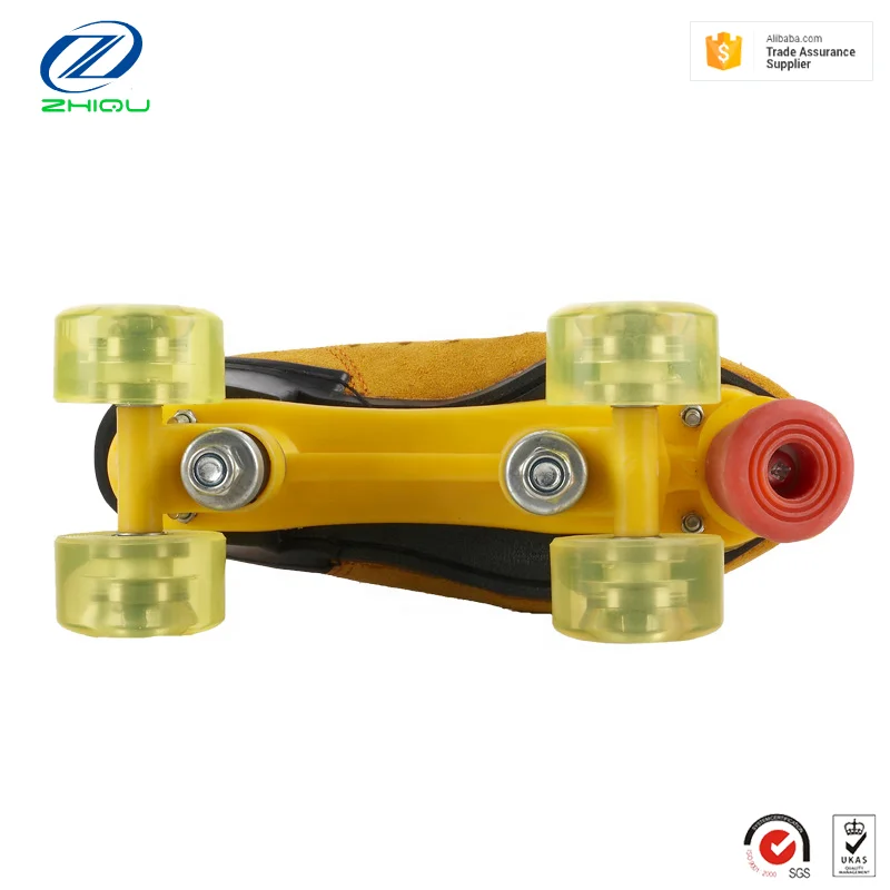 Wholesale custom durable leather high rebounce transparent PU wheel Quad Roller skates shoes for rink