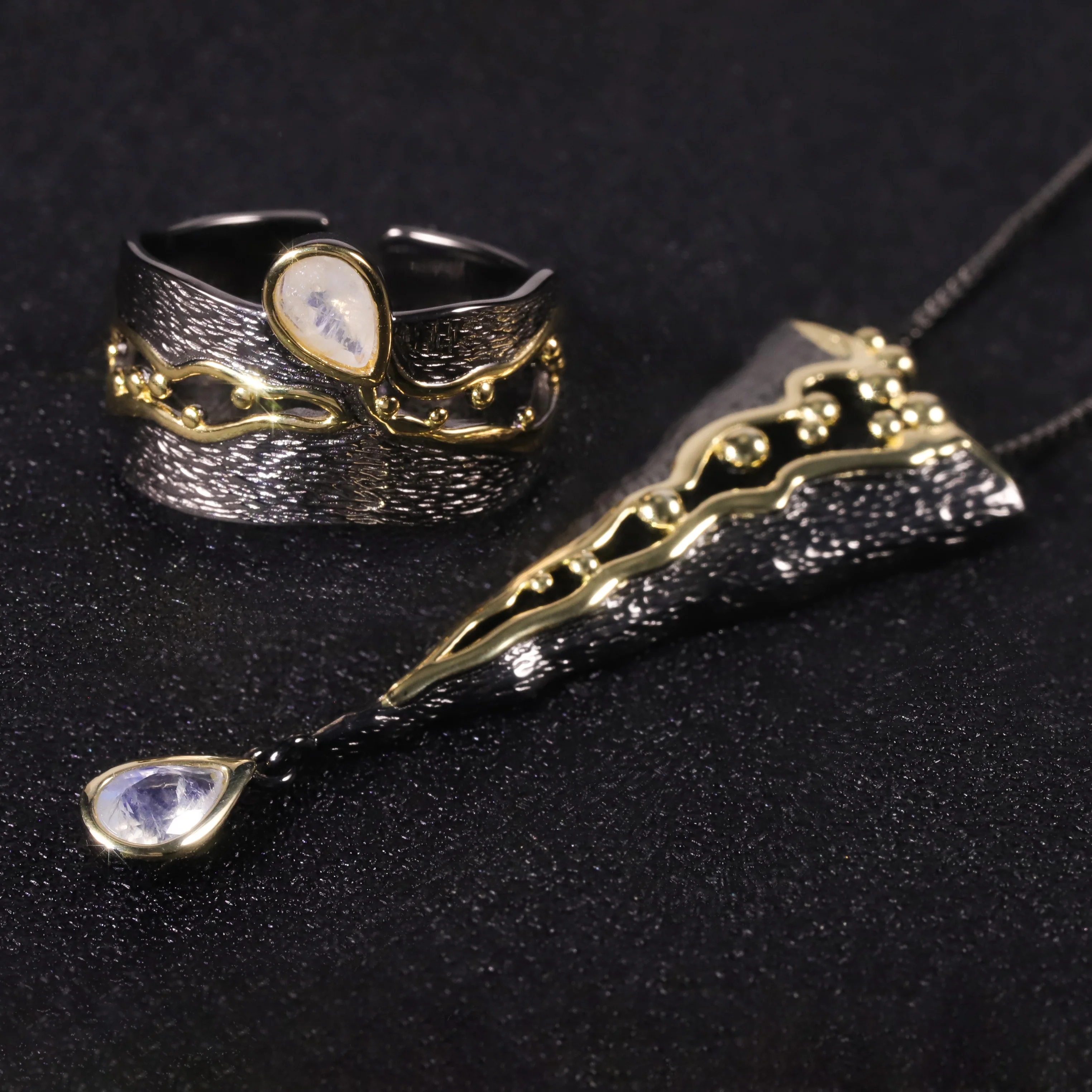 C7917 Abiding Direct Sale Vintage Costume 925 Silver Black Gun Plated Moonstone Gemstone Open Ring Pendant Jewelry Set