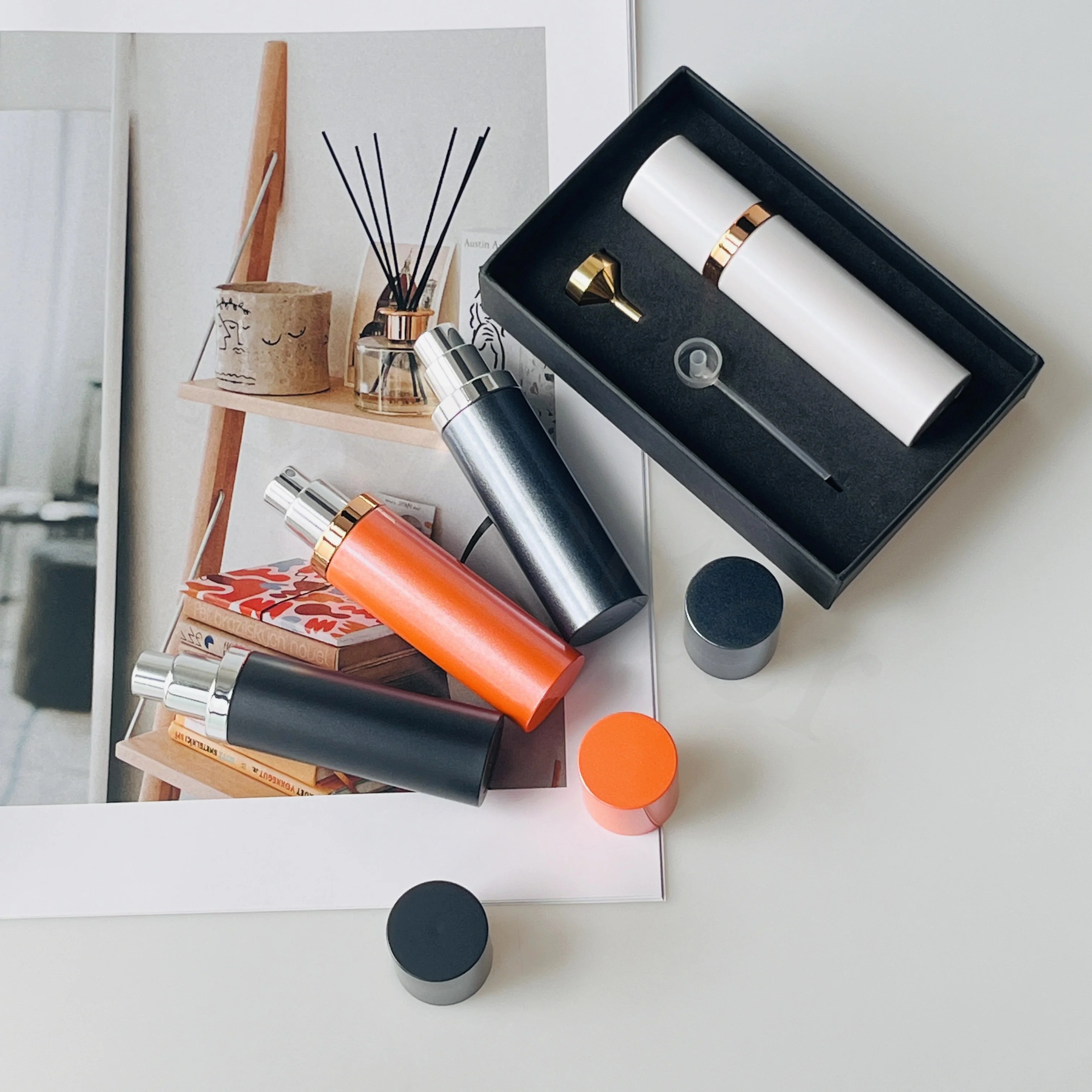 5ml 8ml 10ml 15ml 20ml Small Empty Portable Mini Perfume Atomizer Magnetic Perfume Oil Spray Refill Bottle Magnetic Cap