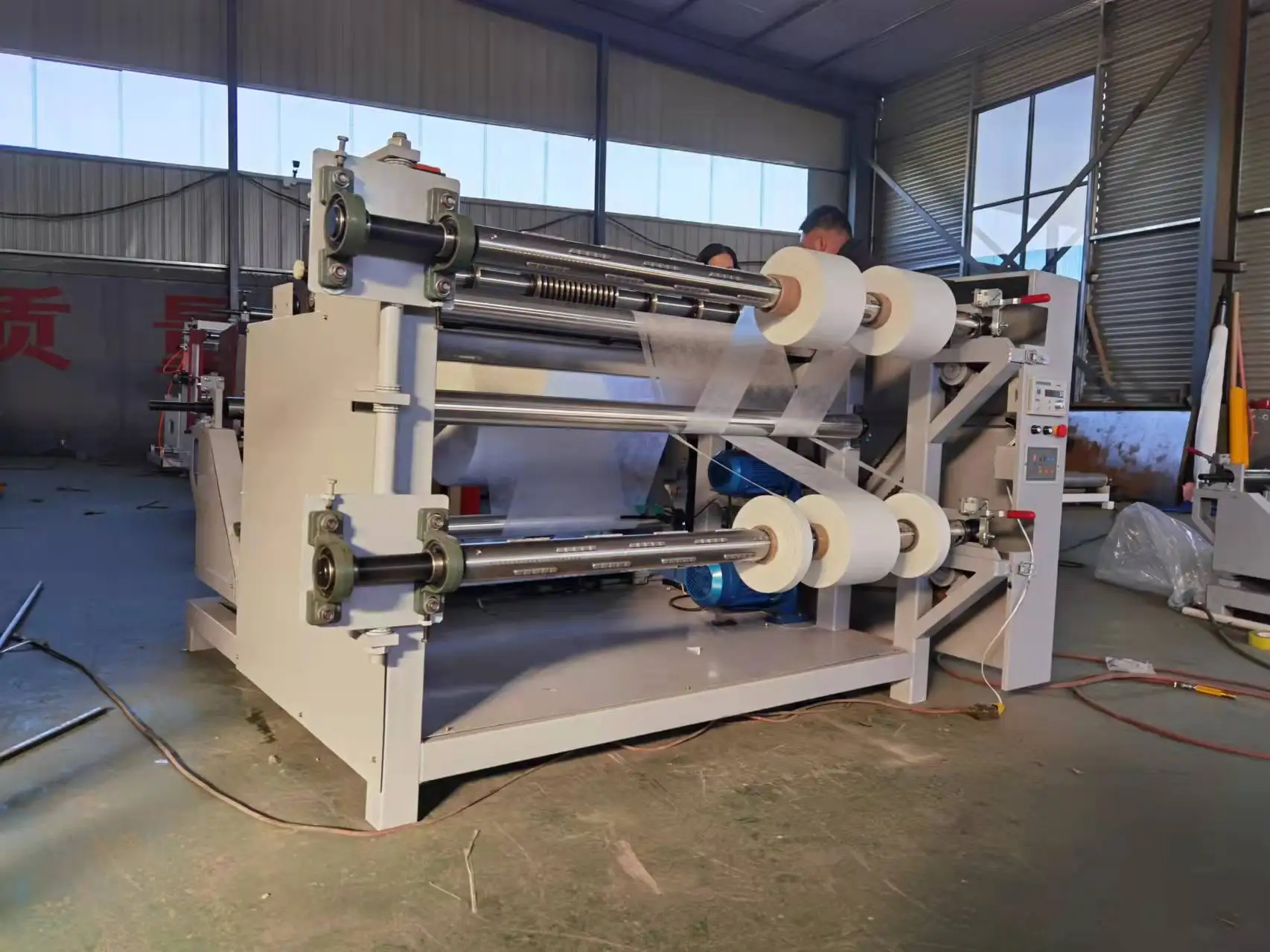 Paper roll slitter machine automatic label rewinder semi automatic thermal paper slitting machine slitting rewinder