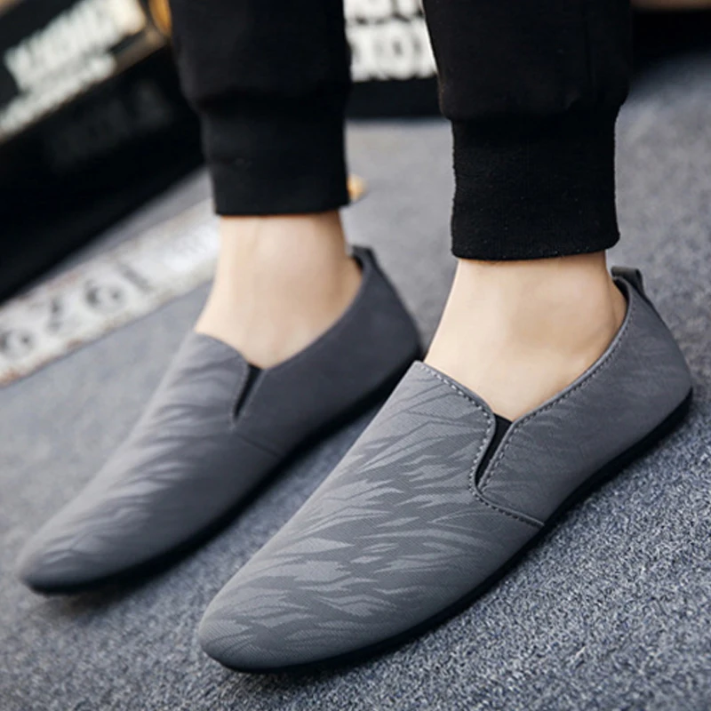 Cheap price 2022 Korean version breathable trendy flat new shoes casual soft bottom non-slip low top men office shoes