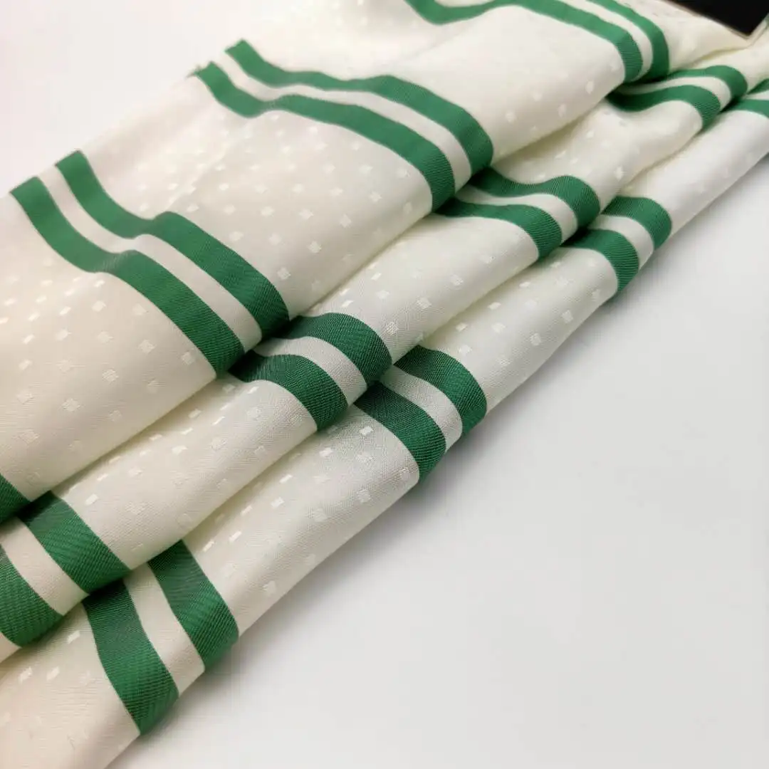 
 Горячая Распродажа, китайская пряжа, окрашенная жаккардовая вискоза, легкая и мягкая, приятная на ощупь ткань для модных дам  