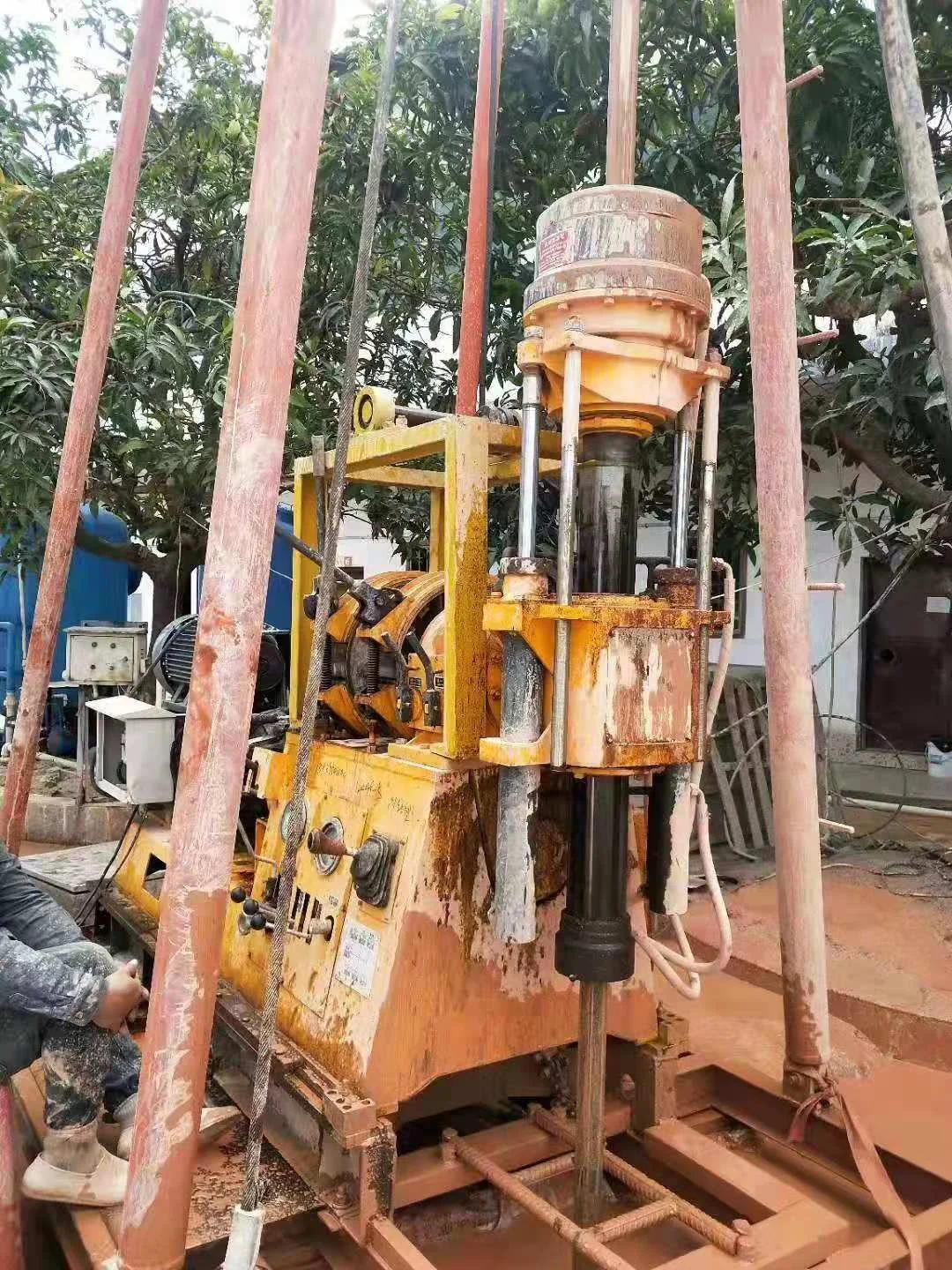 600m XYX-3 Four Wheels Mounted Underground Coring Drilling Rig With Mud Pump