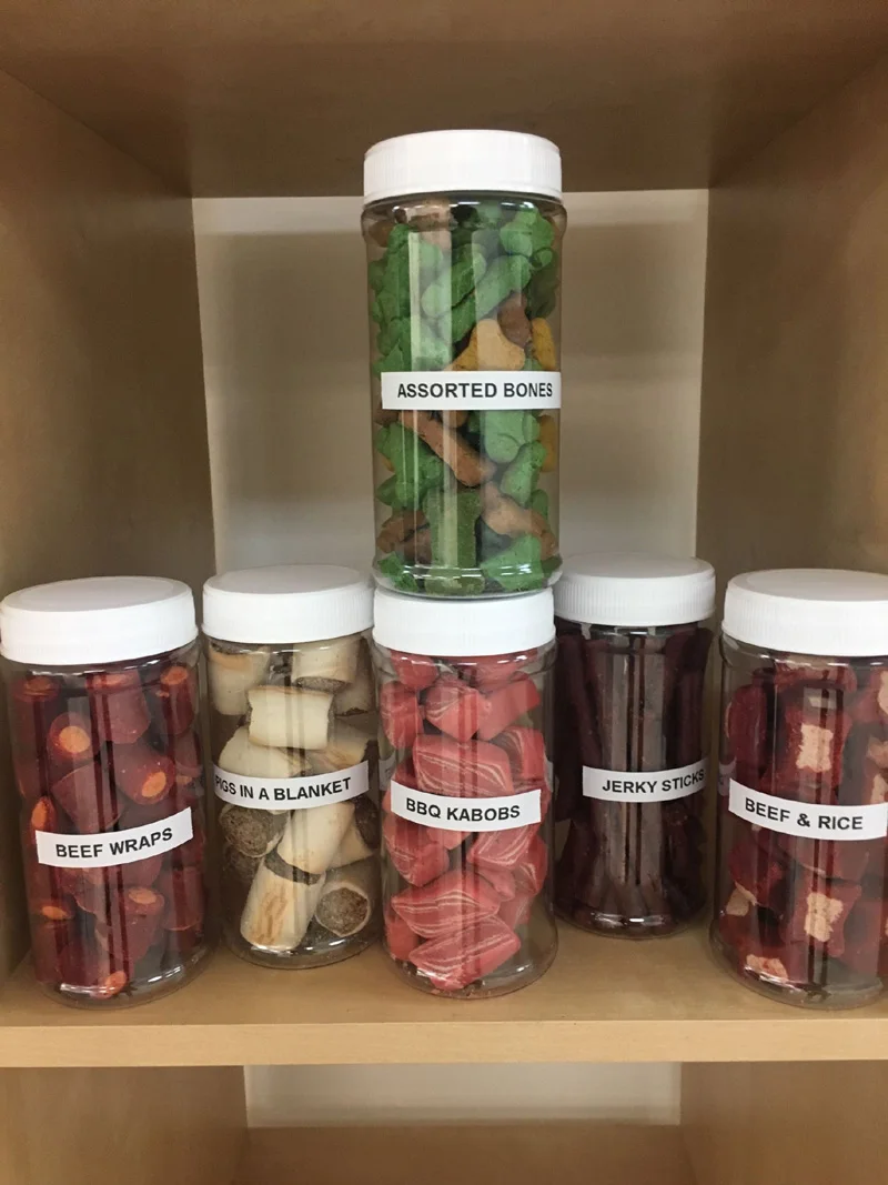 
Wholesale High Quality Dog Food Cat Food Pet Bone Treats CBD Pet Treats and Food 100mg 16oz Jar 