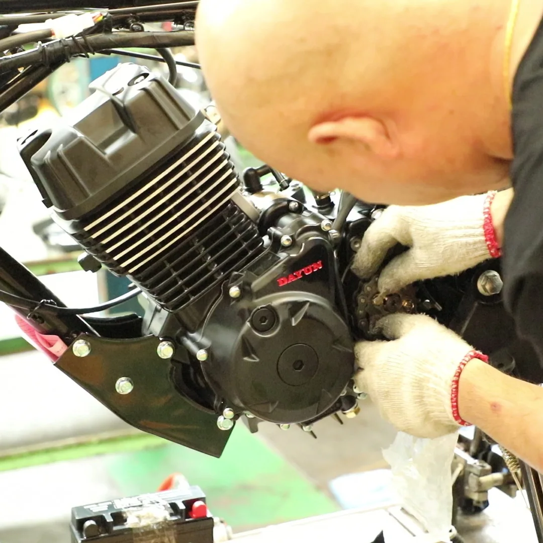 200cc Motorcycle Engine