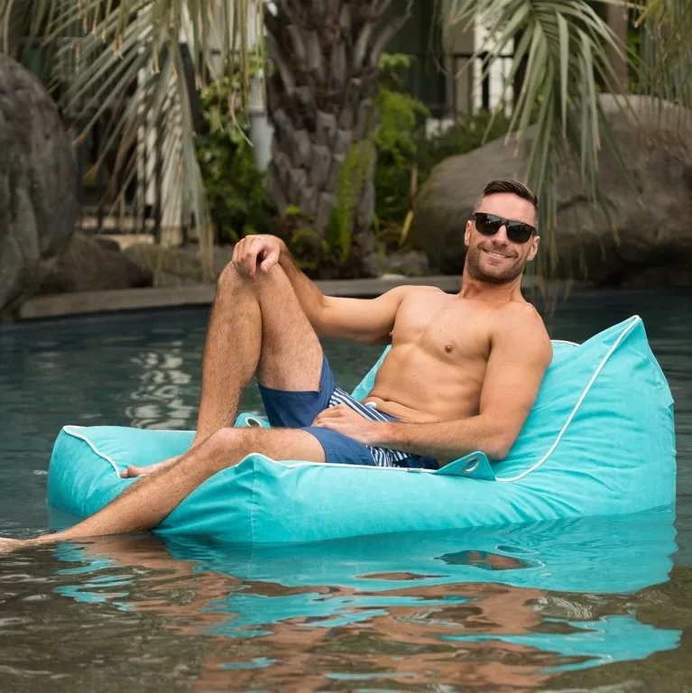 Outdoor Summer Luxury Olefin Fabric Floating Lounger