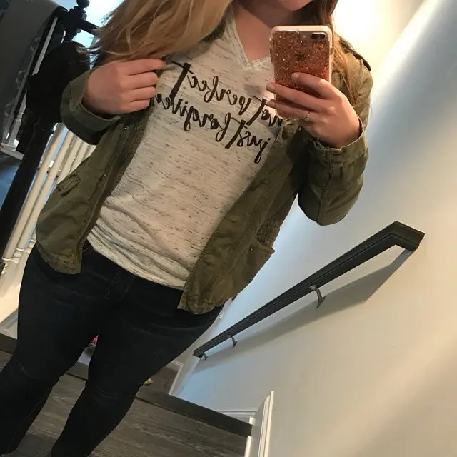 2022 New fashion lady short sleeve printed causal wholesale v-neck women t shirt custom odm oem Tshirt printing t shirt