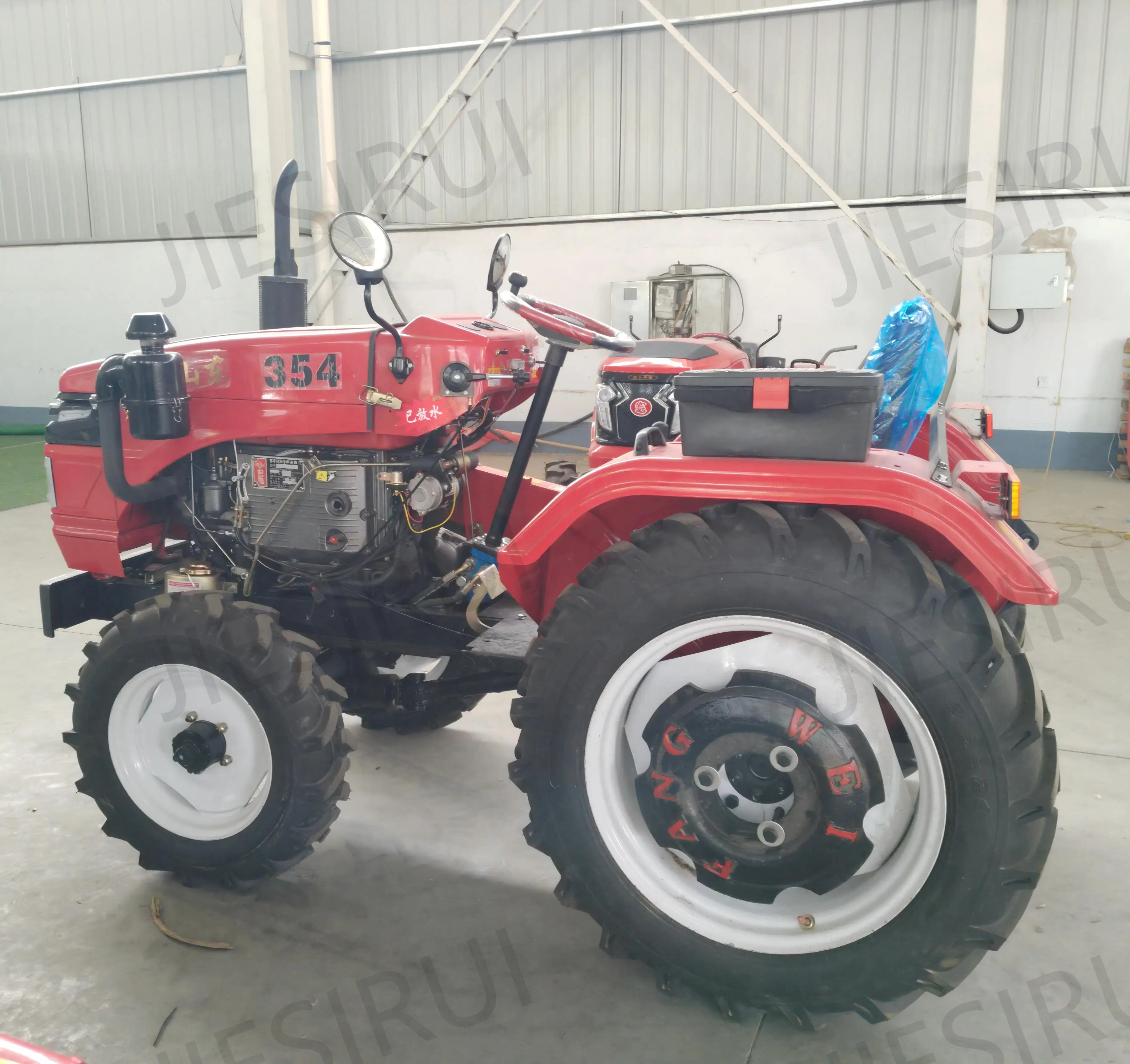 Factory  4WD Agricultural 35HP 30HP 40HP mini tractor Wheel compact Tractor  front end loader garden digging bucket dumper
