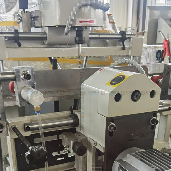 Копия роутера, сверлильный станок UPVC, машина для окна