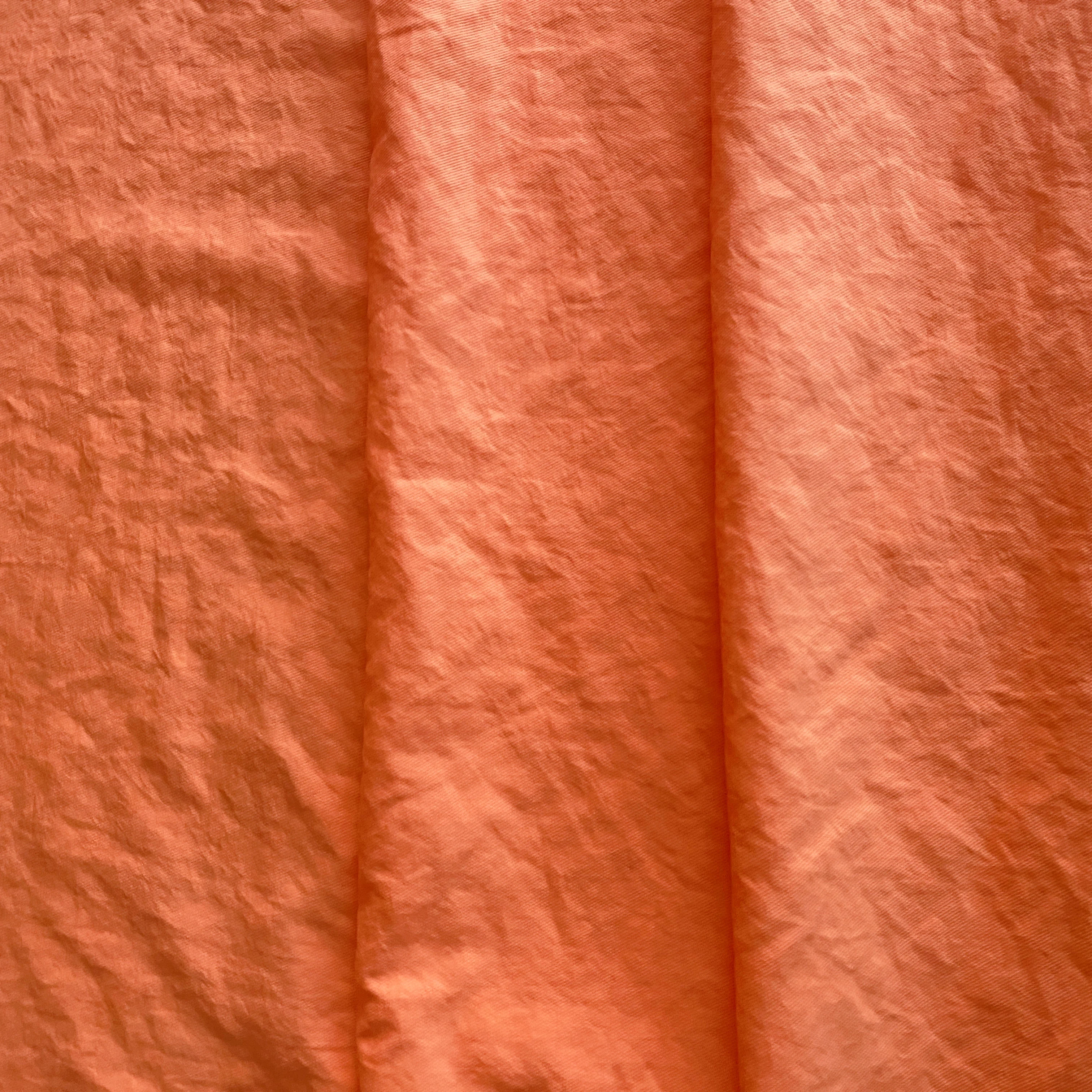 
N/P 2/1 Twill DTY Peach Skin 75D72F*160D72F 120 gsm 