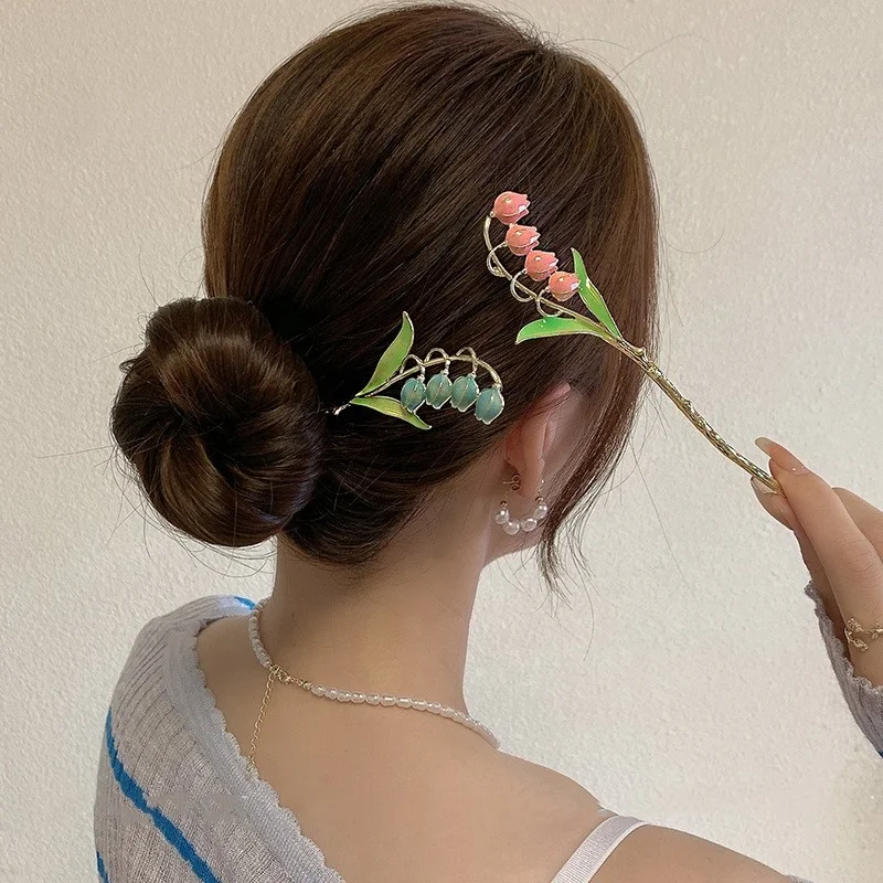 2022 new beauty tulip flower in pink and green color hairpin for long thick hair chinese hairpin hair stick