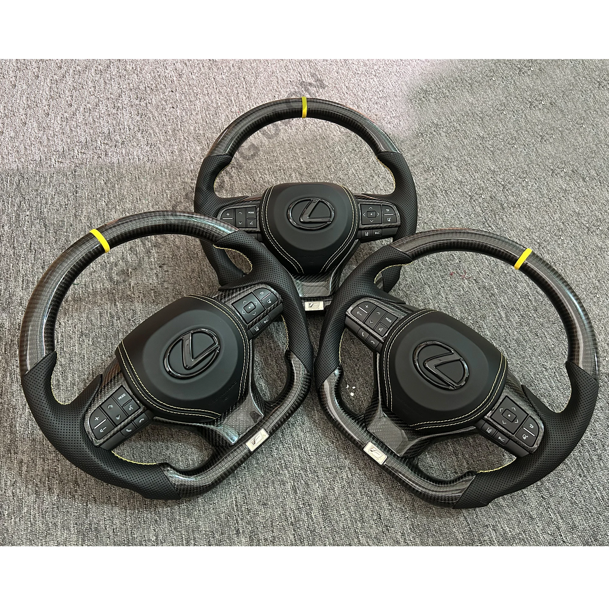 Wholesale 100% Real Carbon Fiber & Leather Steering Wheel for Lexus ES GS RX LX GX450 GX460 LX570 ES300h Sport Steering Wheel