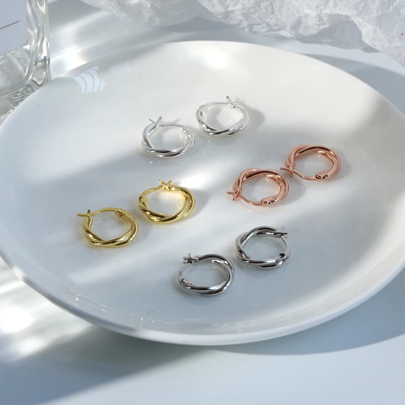 
E1179 Minimalist European Fashion Jewellery 18K Gold Twisted Circle Hoop Earrings Silver 925 Earrings Women 