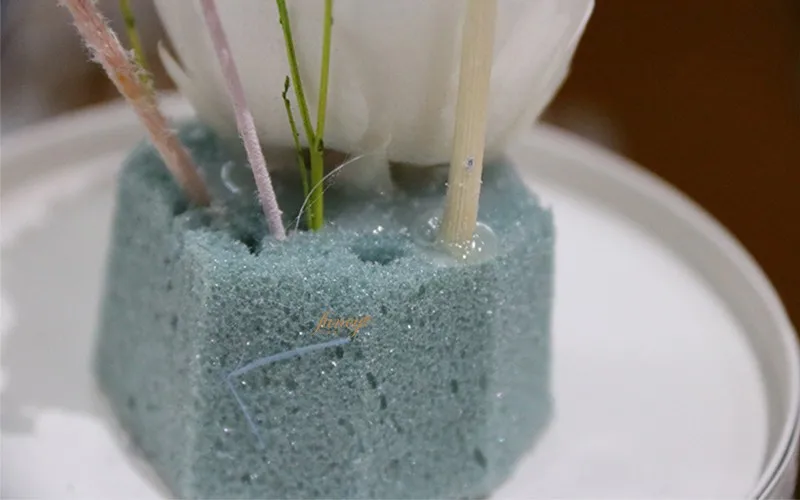 Preserved Dry Floral Foam For Arranging Preserved Flowers