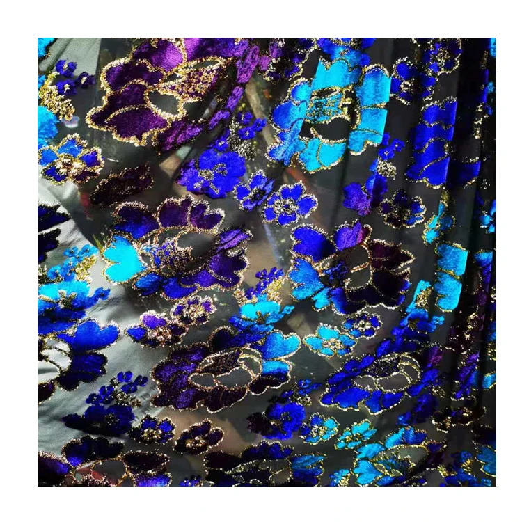 Flash Sale New Design Silk Jacquard Upholstery Lurex Fabric for Wedding Dress