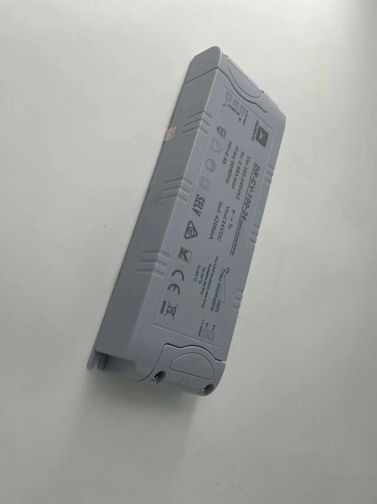 HUEUC 110v to 24V 100W constant voltage triac dimmable led switching power supply