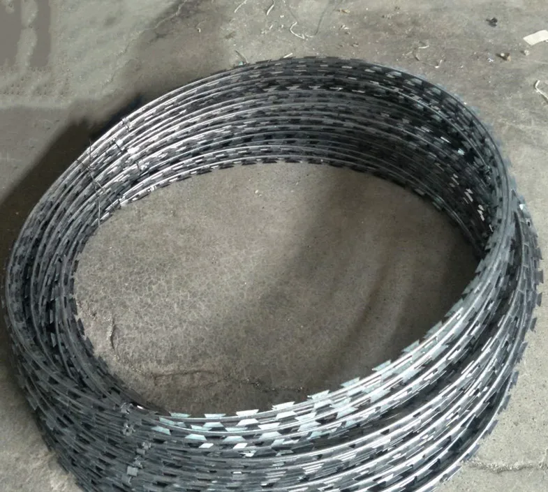 Hot sale high security razor barbed wire anti climb airport fence/ Stainless steel razor barbed wire mesh fence