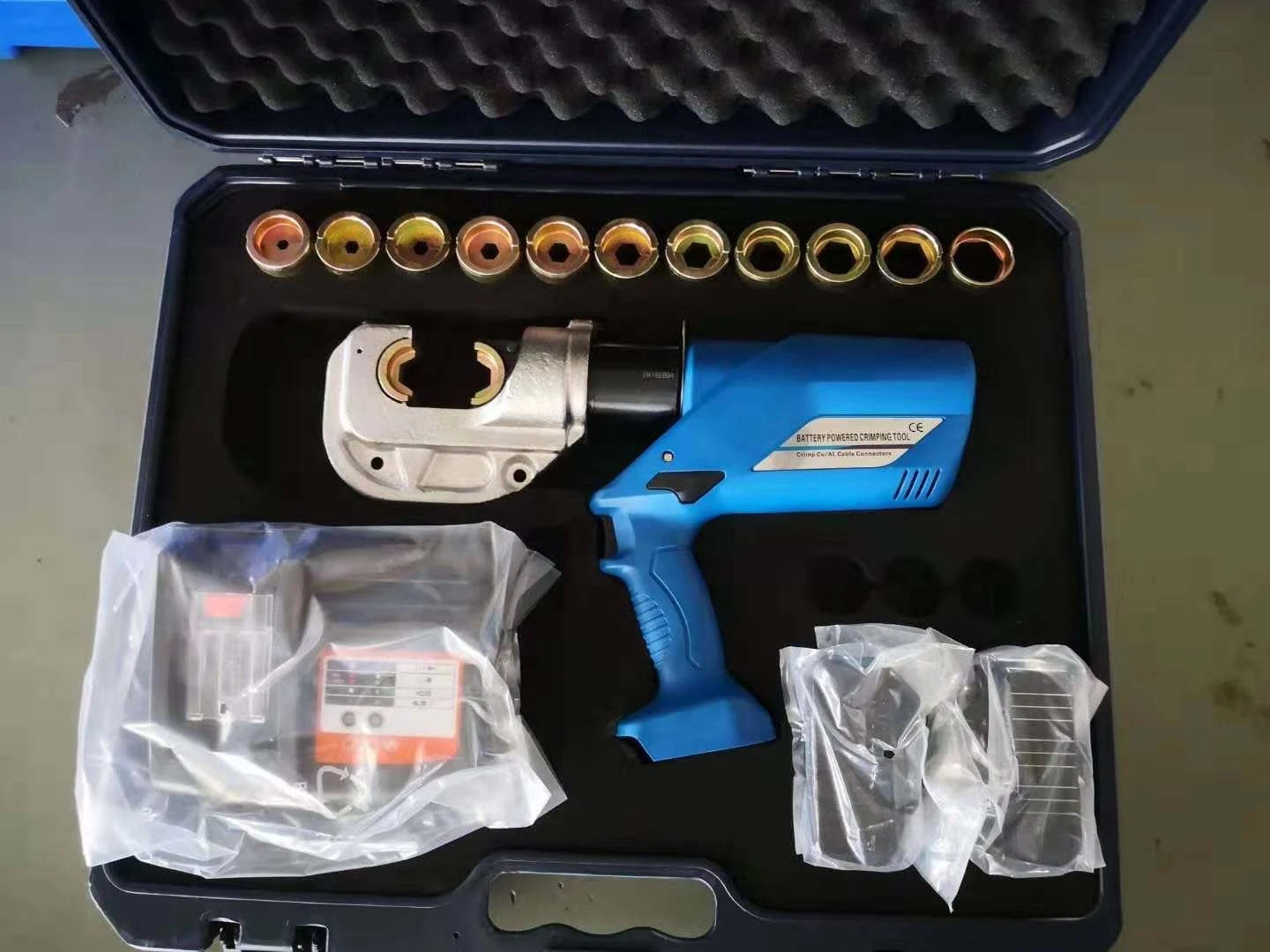 Small Battery Hydraulic Wire Cable Lug Terminal Crimper HL-400 Power Press Tool Clamp