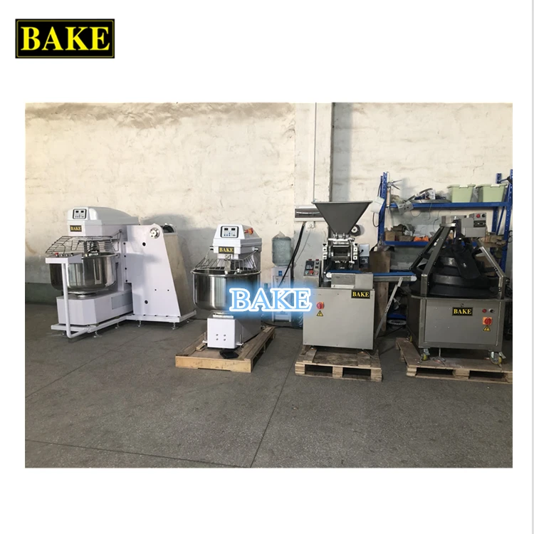 China Heavy duty 100kg Mezclador de masa 200kg harina amasadora para maquina de panaderia