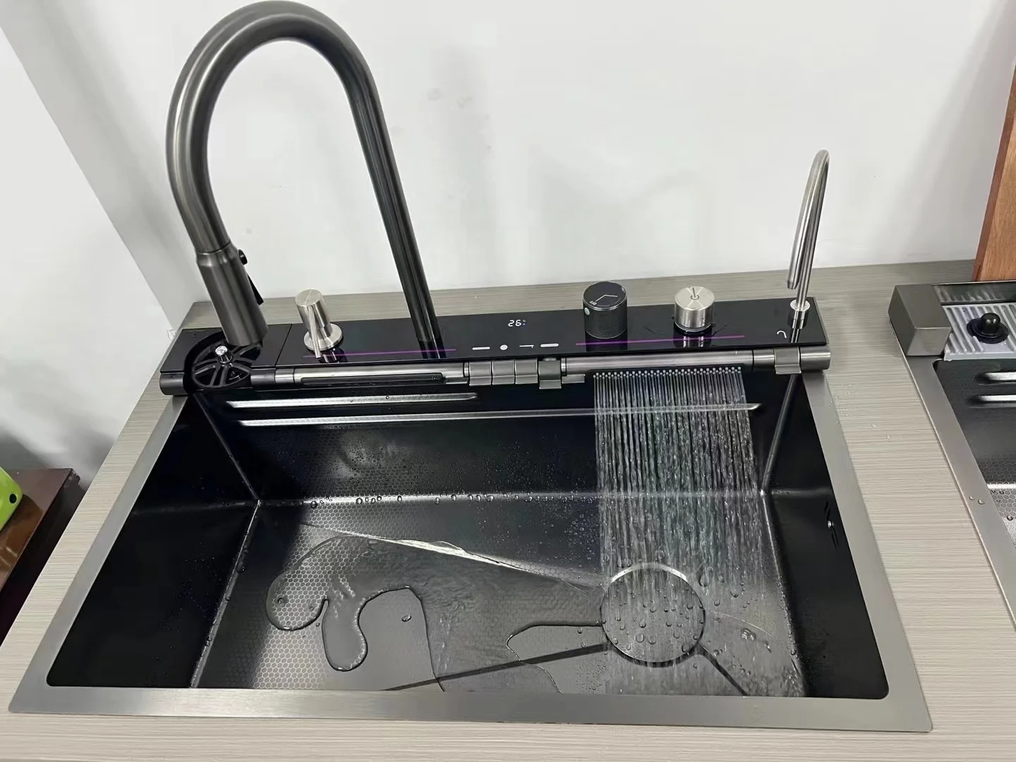 2024 Hot Sale Tiktok Trends Modern Multifunctional Nano Stainless Steel All in One Smart LED Kitchen Sink Waterfall Faucet Set