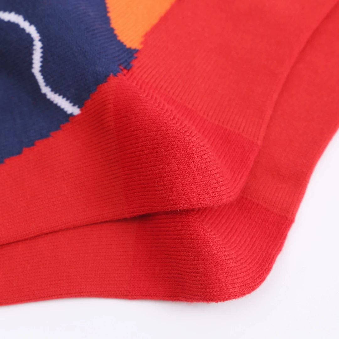 Cheap wholesale oem designer custom design your own logo men/women crew sports socks custom bamboo cotton red sock for man