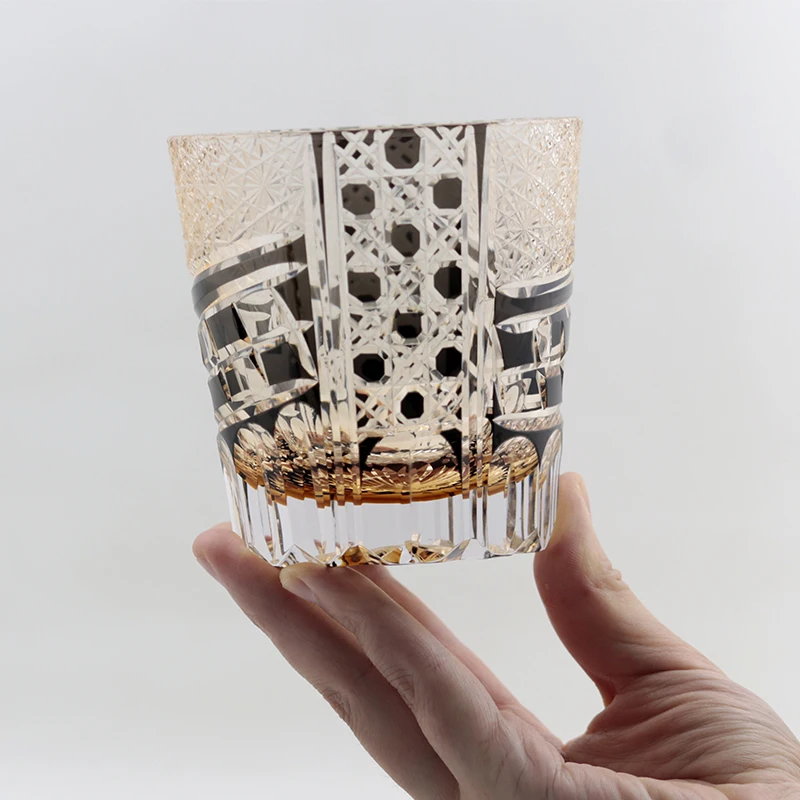 Japanese edo kiriko  whiskey glass hand carved 320ml Crystal Whiskey Glass Tumbler Hand Carved Cylinder With Gift Box