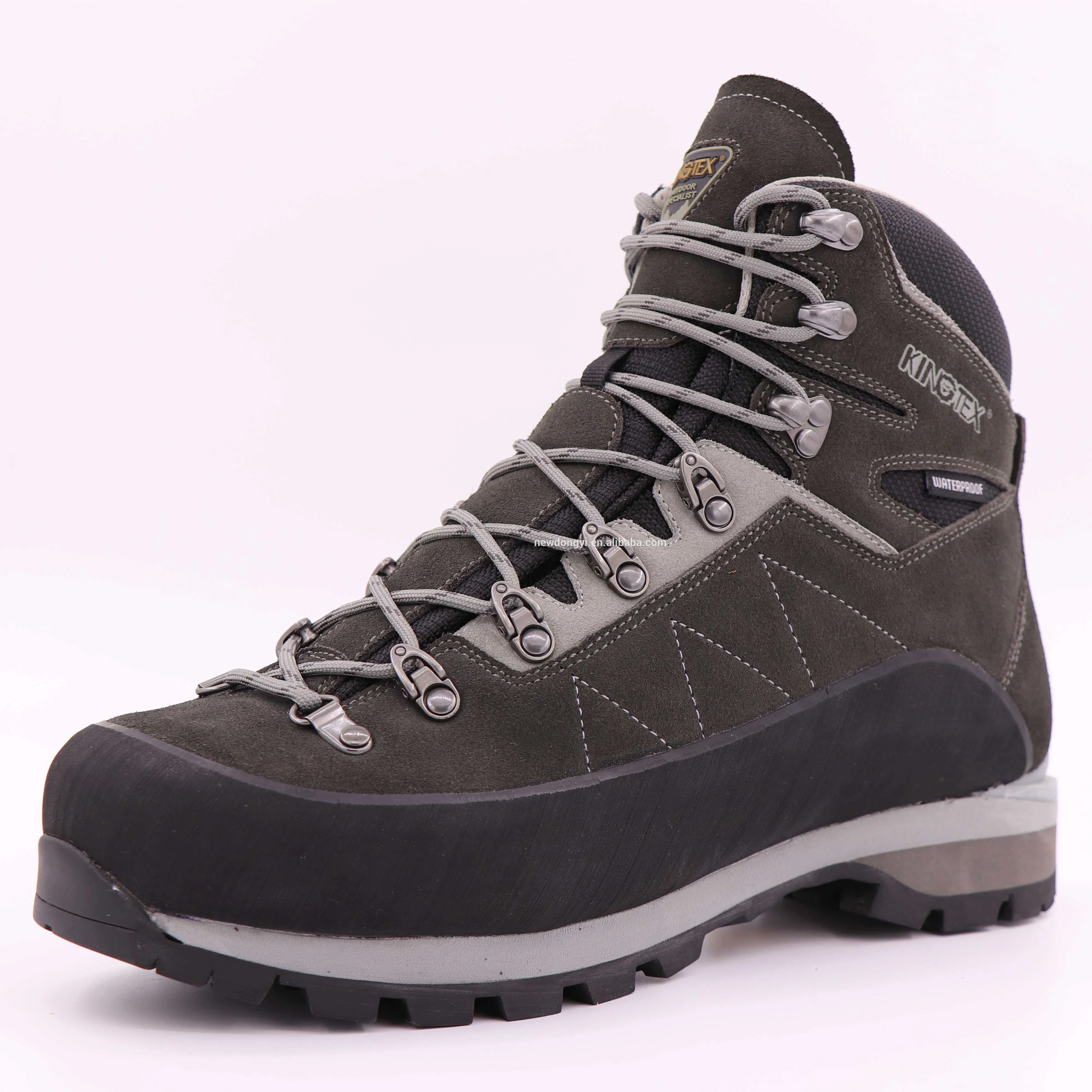 D12185 Mountaineering Footwear Hiking Boots